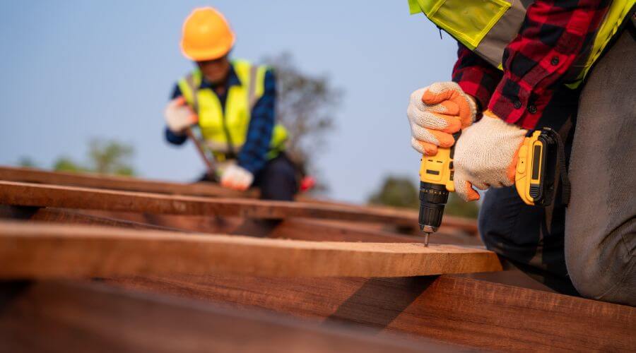 Professional gutter cleaning in Point Lay, AK